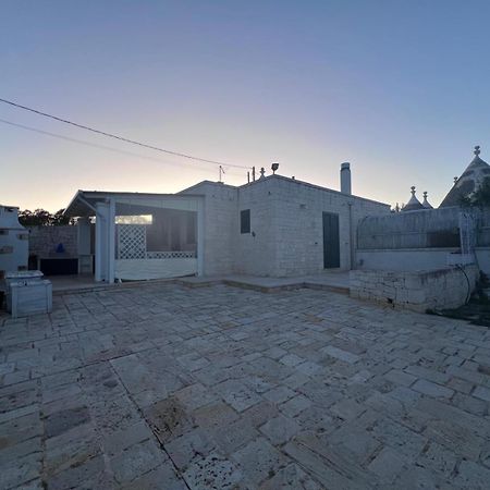 Trullo Le Tre Sorelle Cisternino Zewnętrze zdjęcie