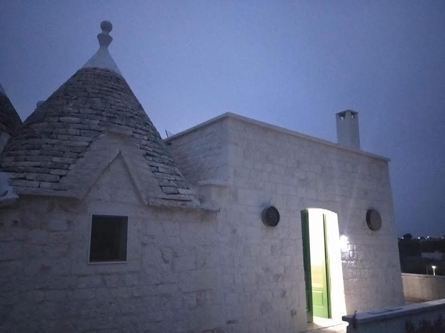 Trullo Le Tre Sorelle Cisternino Zewnętrze zdjęcie