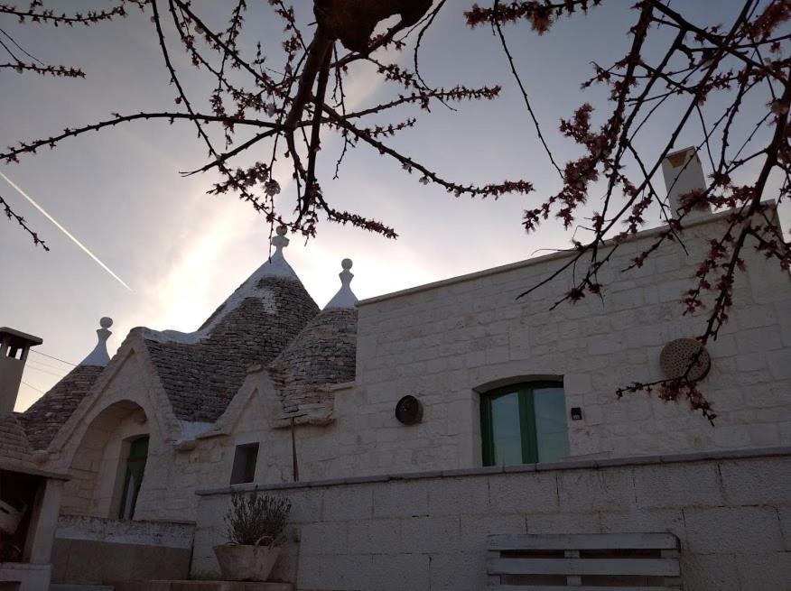 Trullo Le Tre Sorelle Cisternino Zewnętrze zdjęcie