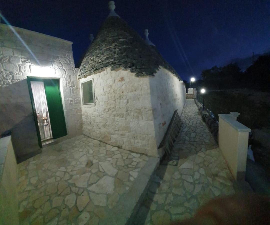 Trullo Le Tre Sorelle Cisternino Zewnętrze zdjęcie