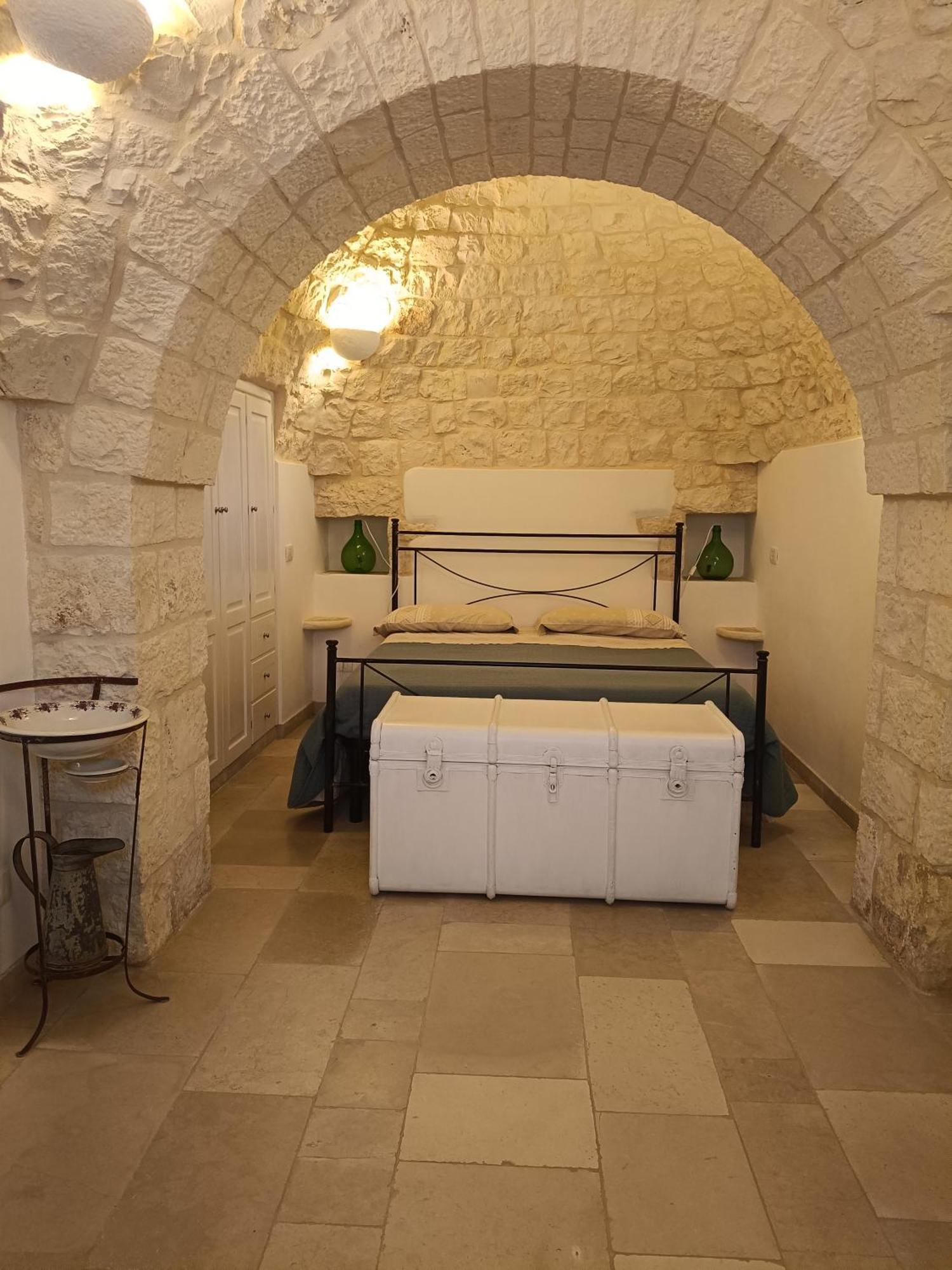 Trullo Le Tre Sorelle Cisternino Zewnętrze zdjęcie