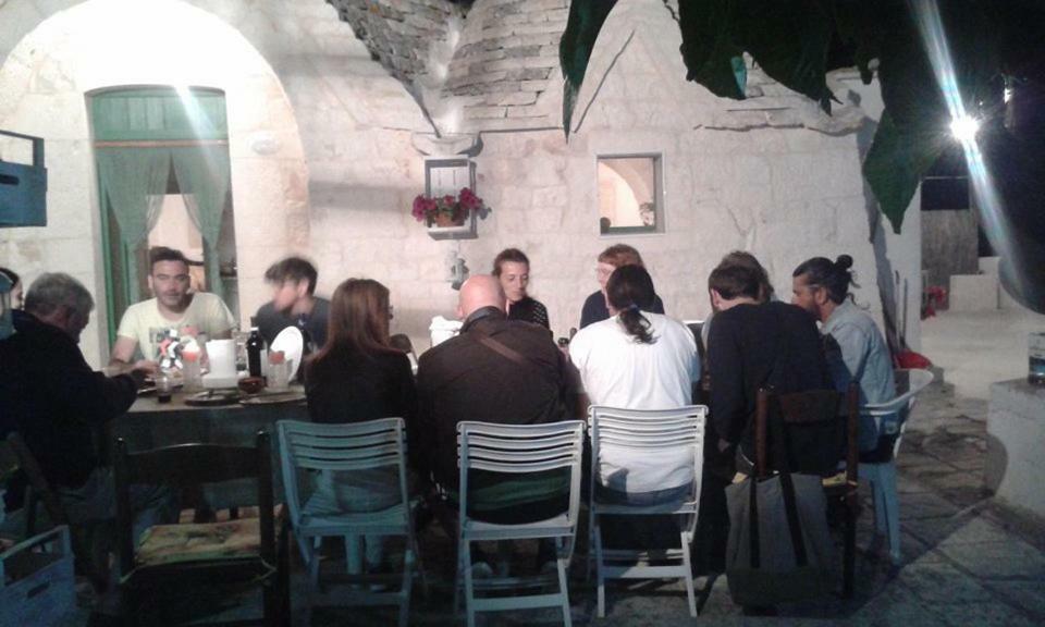 Trullo Le Tre Sorelle Cisternino Zewnętrze zdjęcie